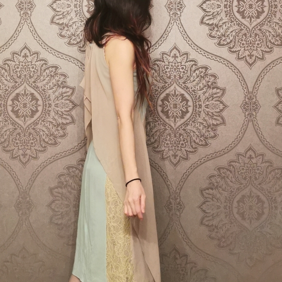 BCBG MaxAzria RUNWAY 100% silk dress - Picture 5 of 8